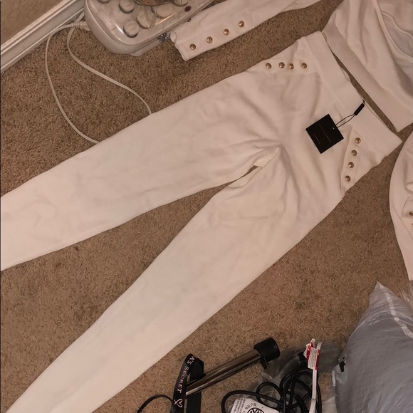 Brand new crop top and leggings - Picture 3 of 3